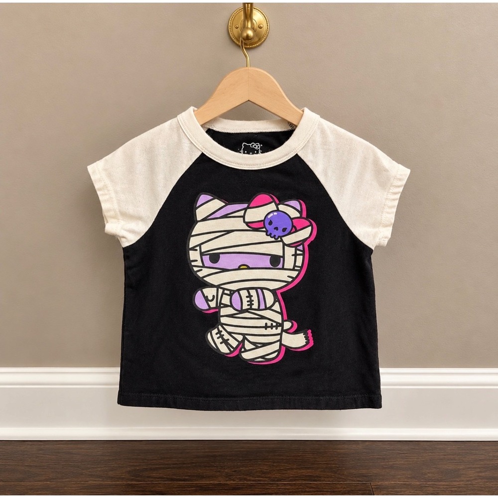 Hello Kitty Sanrio Mummy Halloween Raglan Graphic T-Shirt Black XS Kids